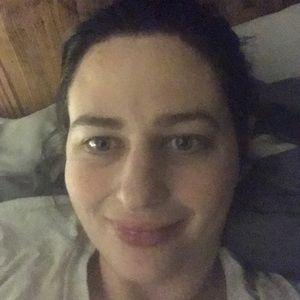 Meet your Posher, Alicia